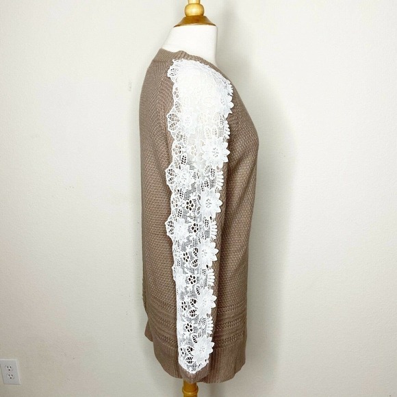 Listicle Lace Panel Sleeve Detail Cardigan - Picture 6 of 9